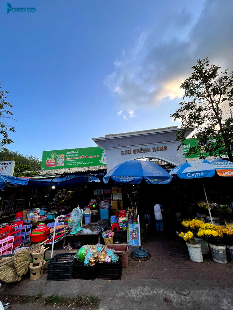 chợ Ghềnh Ráng Bình Định