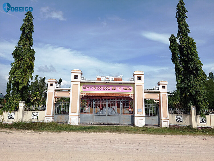đền thờ đô đốc Bùi Thị Xuân Tây Sơn Bình Định