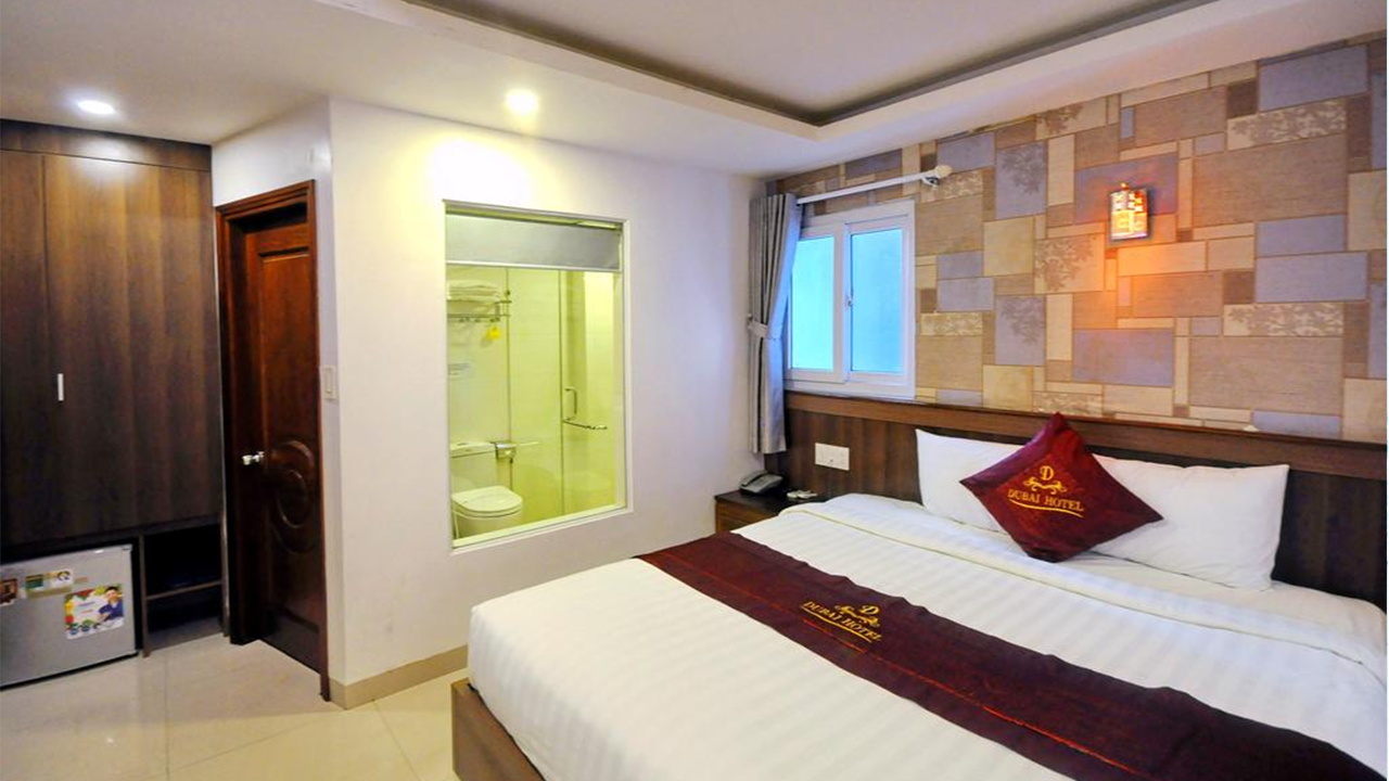 Khách sạn DuBai Đà Nẵng gần với nhiều điểm du lịch khác nhau