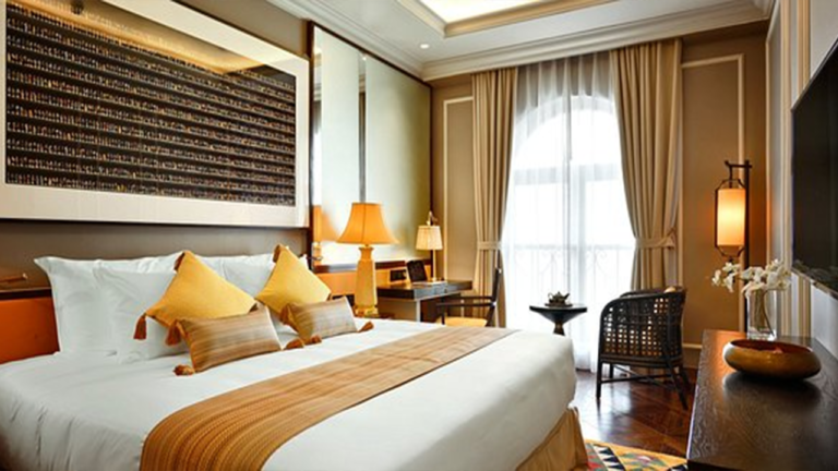 Đi Đà Nẵng nên ở khách sạn nào hợp lý nhất